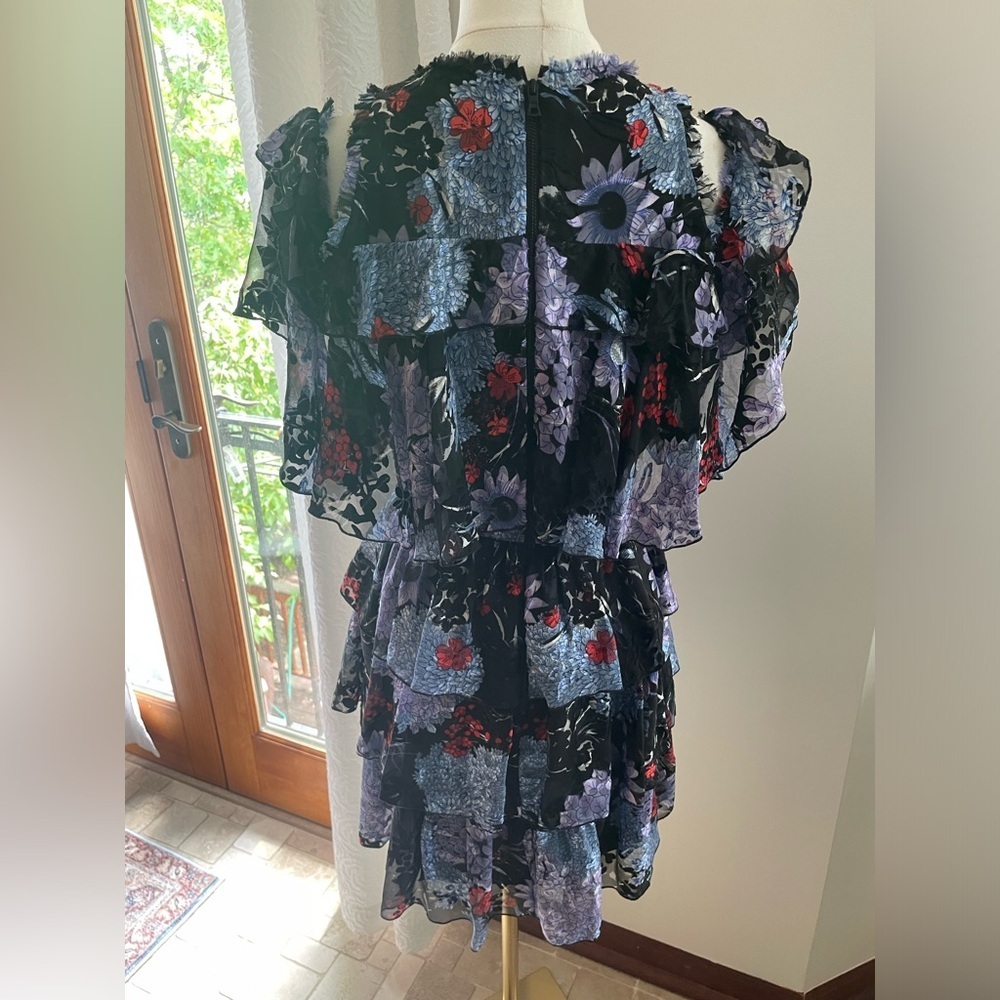 Alice + Olivia Nichola Drop Shoulder Flounce Tiered Dress Floral EUC 6 - Picture 11 of 14